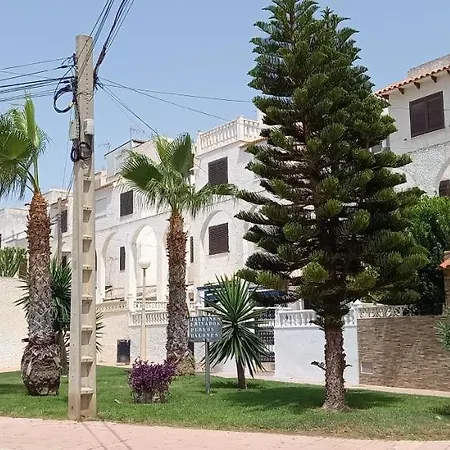 Apartment Lovely 1bedroom Renewed With 3 Pools Torrevieja